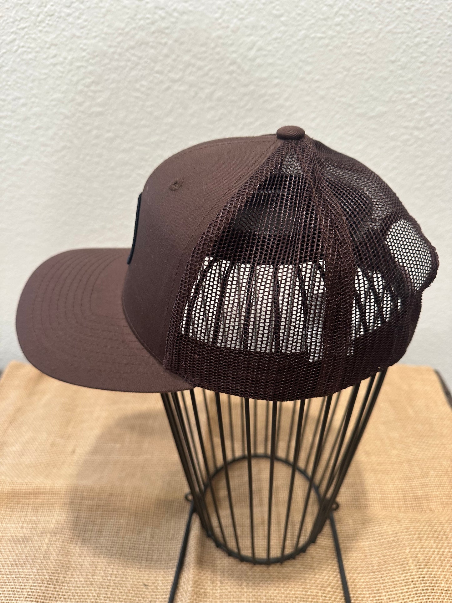 BROWN MESH TRUCKER - OUTLAW LOGO PATCH HAT