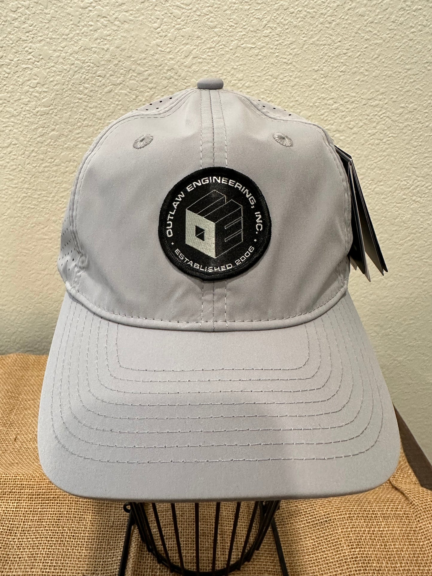 GREY GOLFER - OUTLAW LOGO PATCH HAT