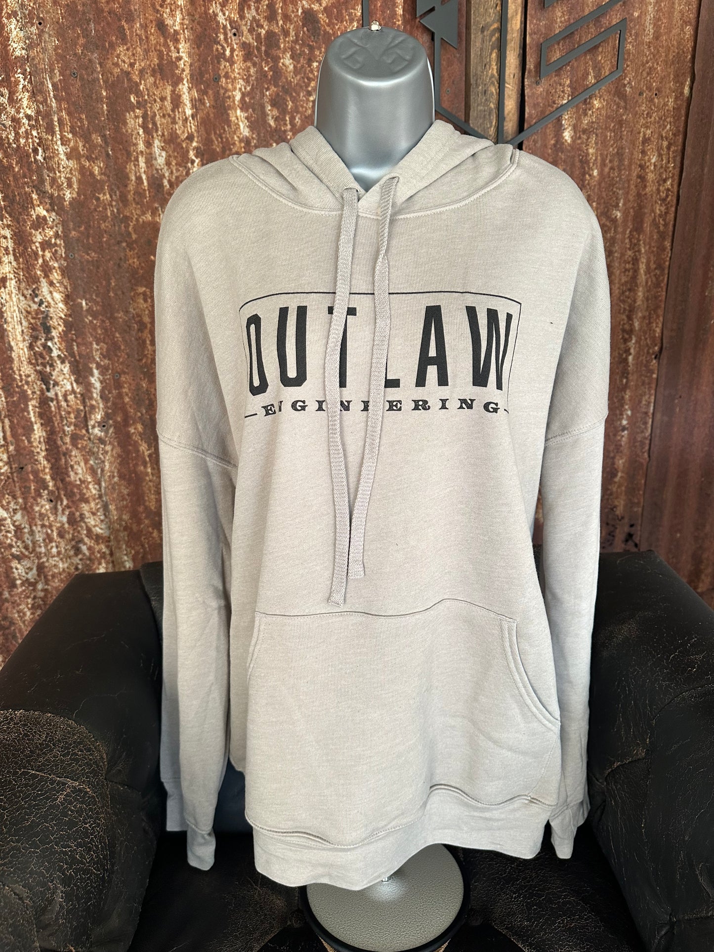 WOMEN's OUTLAW LOGO HOODIE