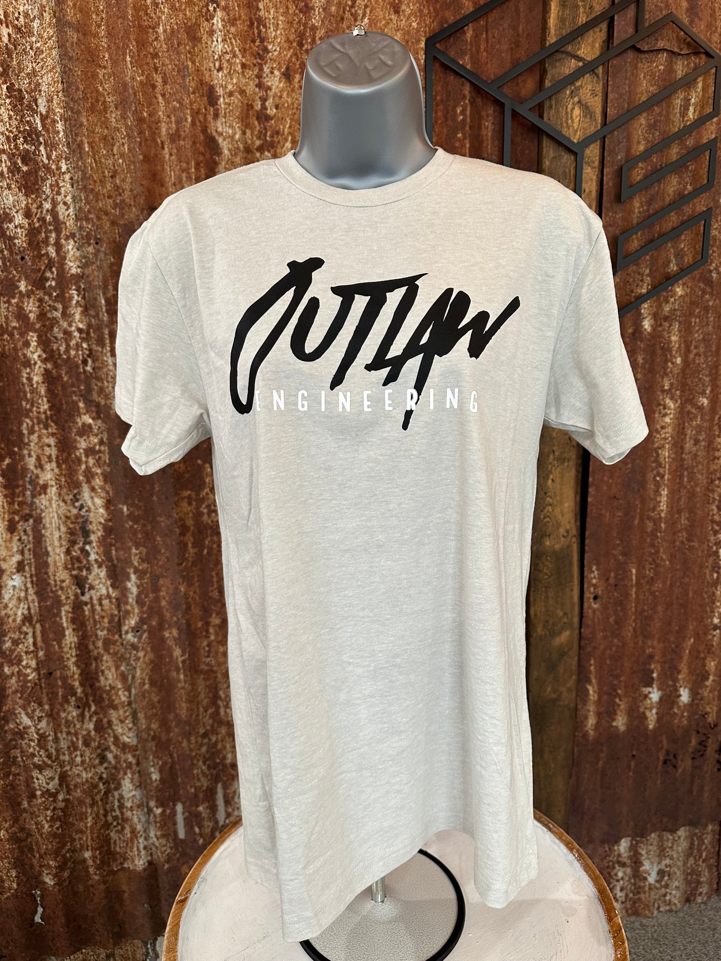 OUTLAW SCRIPT LOGO T-SHIRT